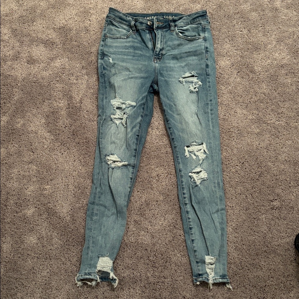American Eagle Light Blue Jeans